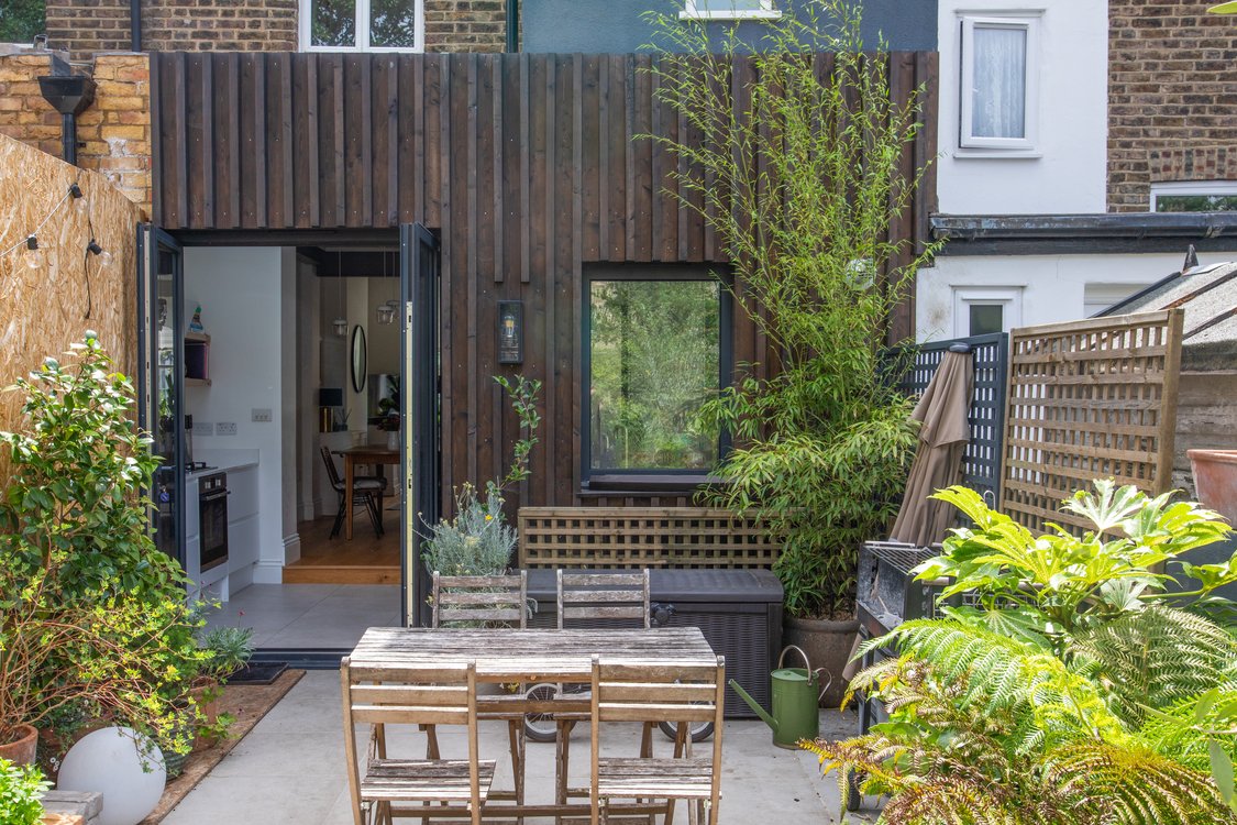Exterior extension
