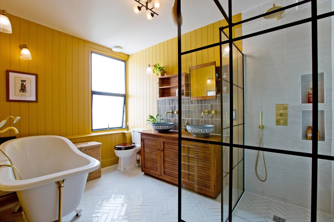 Family bathroom