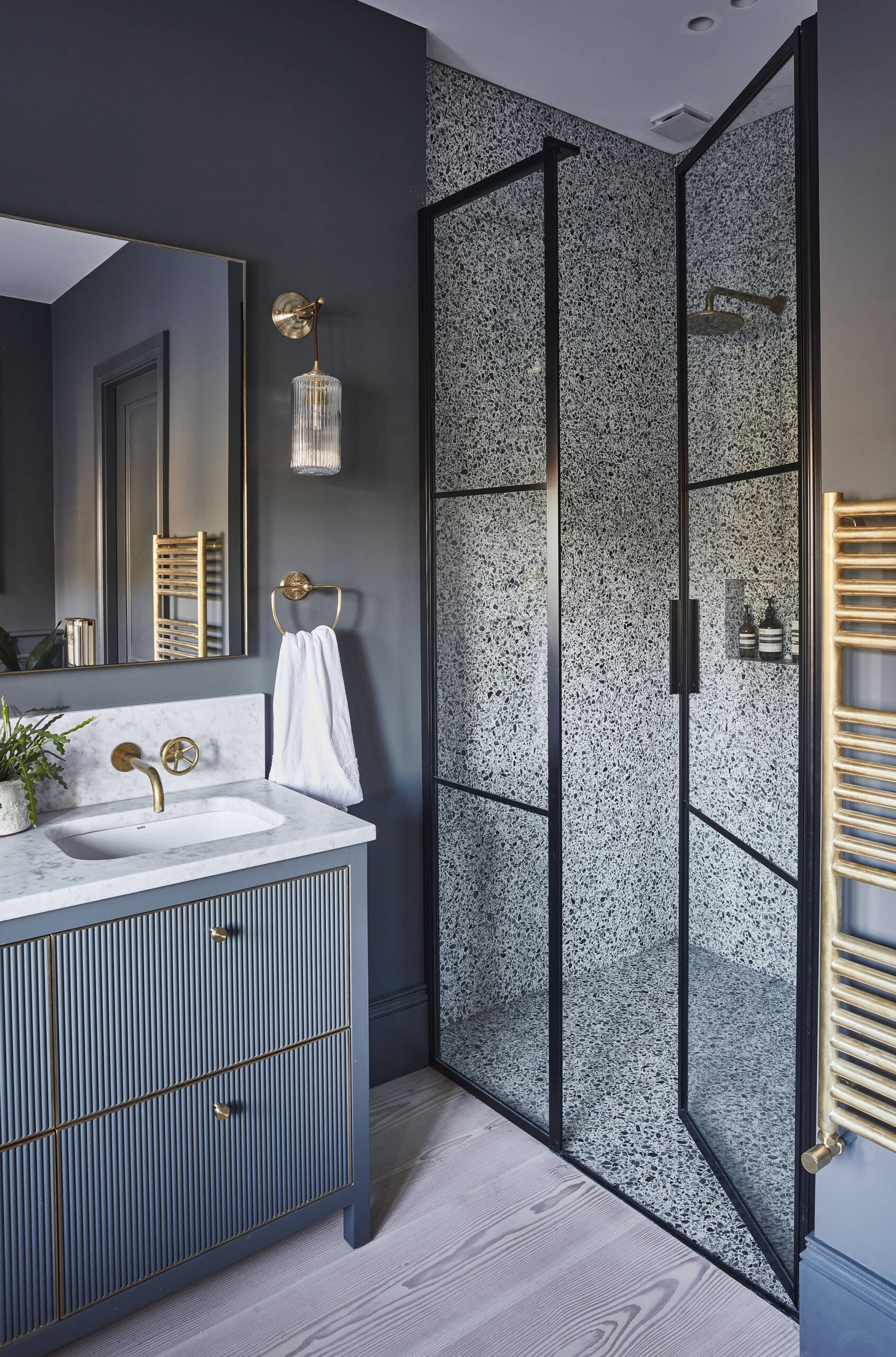 Copy of MASTER_BATHROOM_021