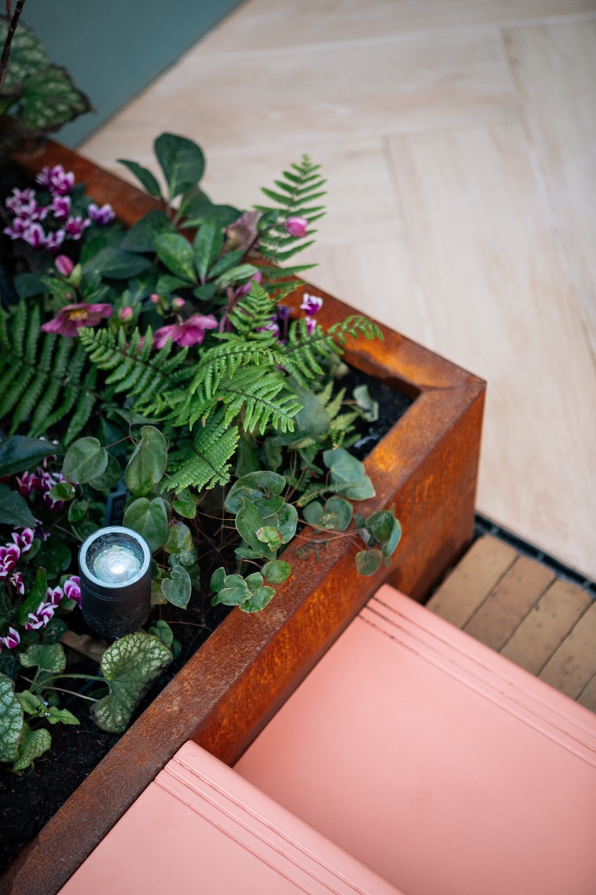 islington-salmon-steps-planters.jpg